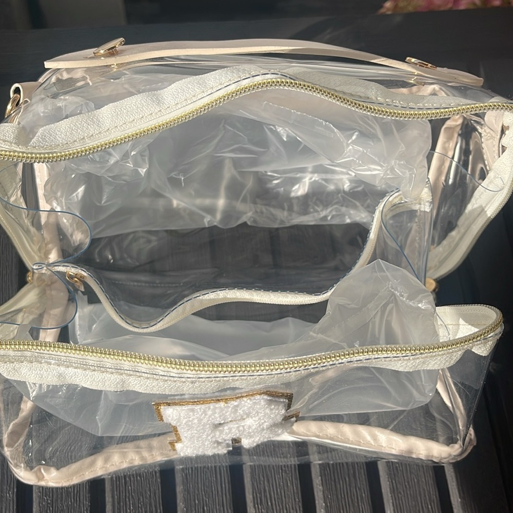 Clear Initial “R” Makeup Bag - Picture 9 of 16